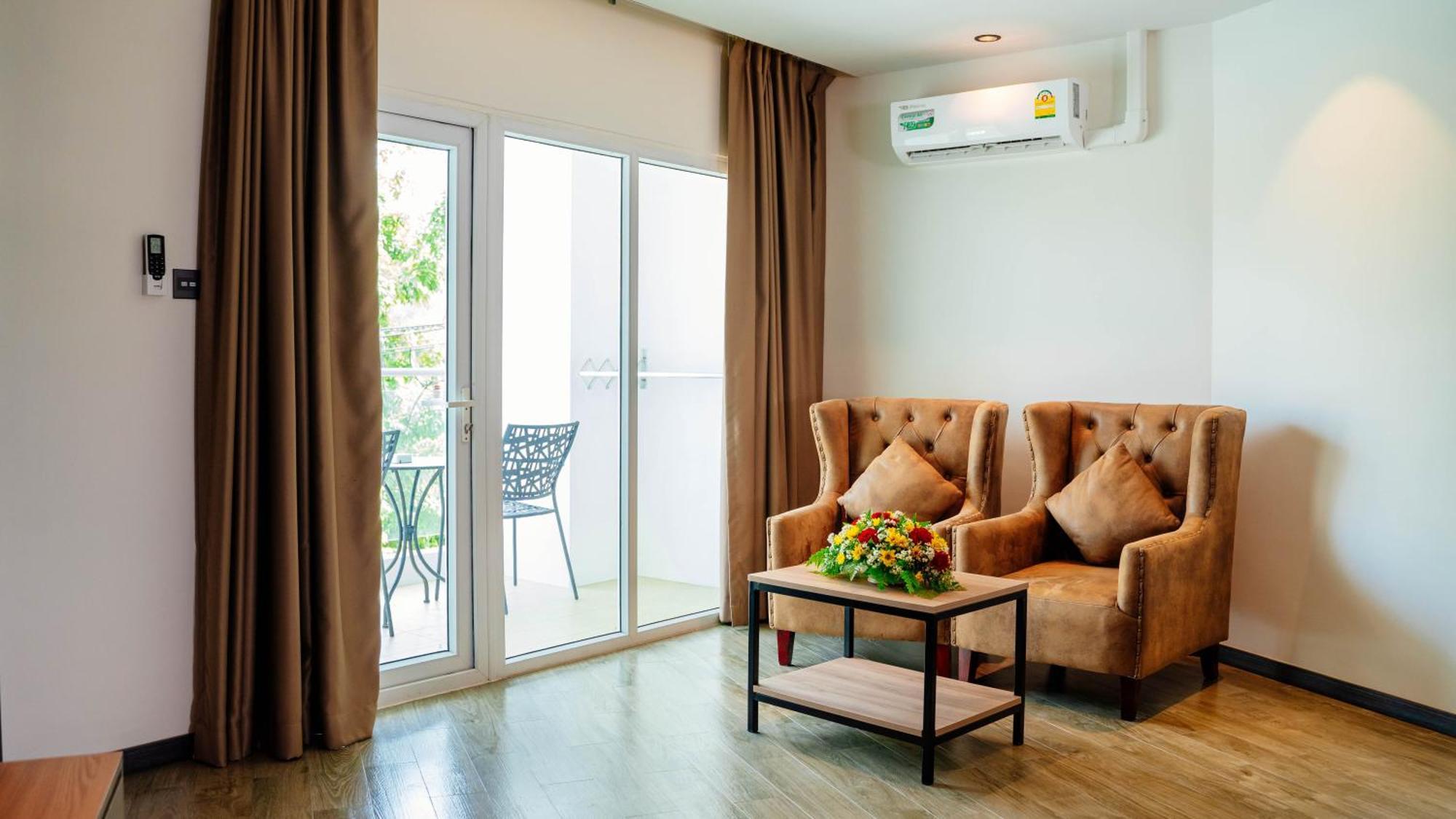 T Pattaya Hotel By Pcl Exteriér fotografie