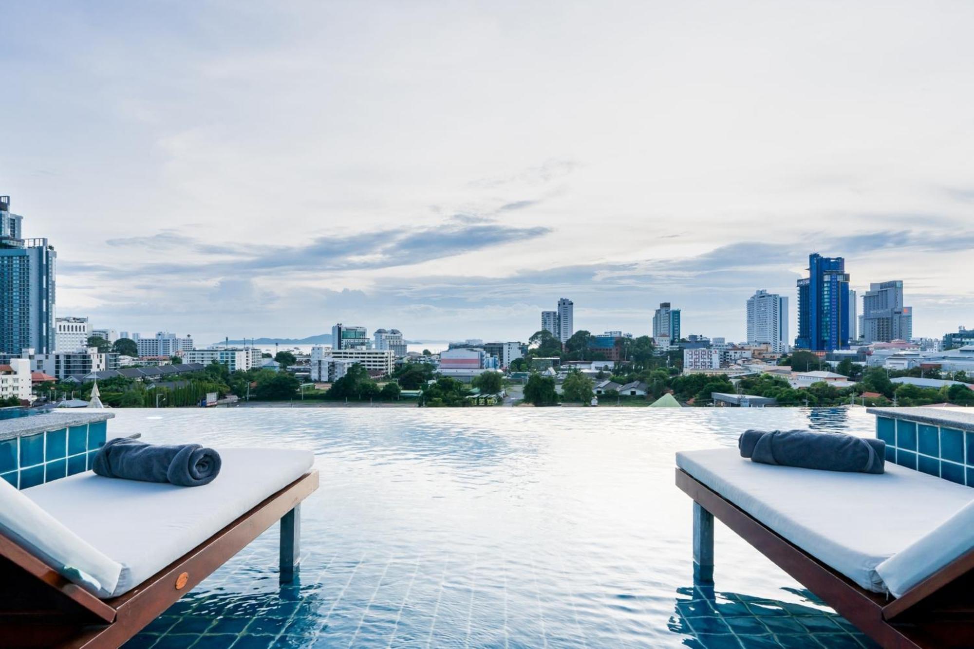 T Pattaya Hotel By Pcl Exteriér fotografie