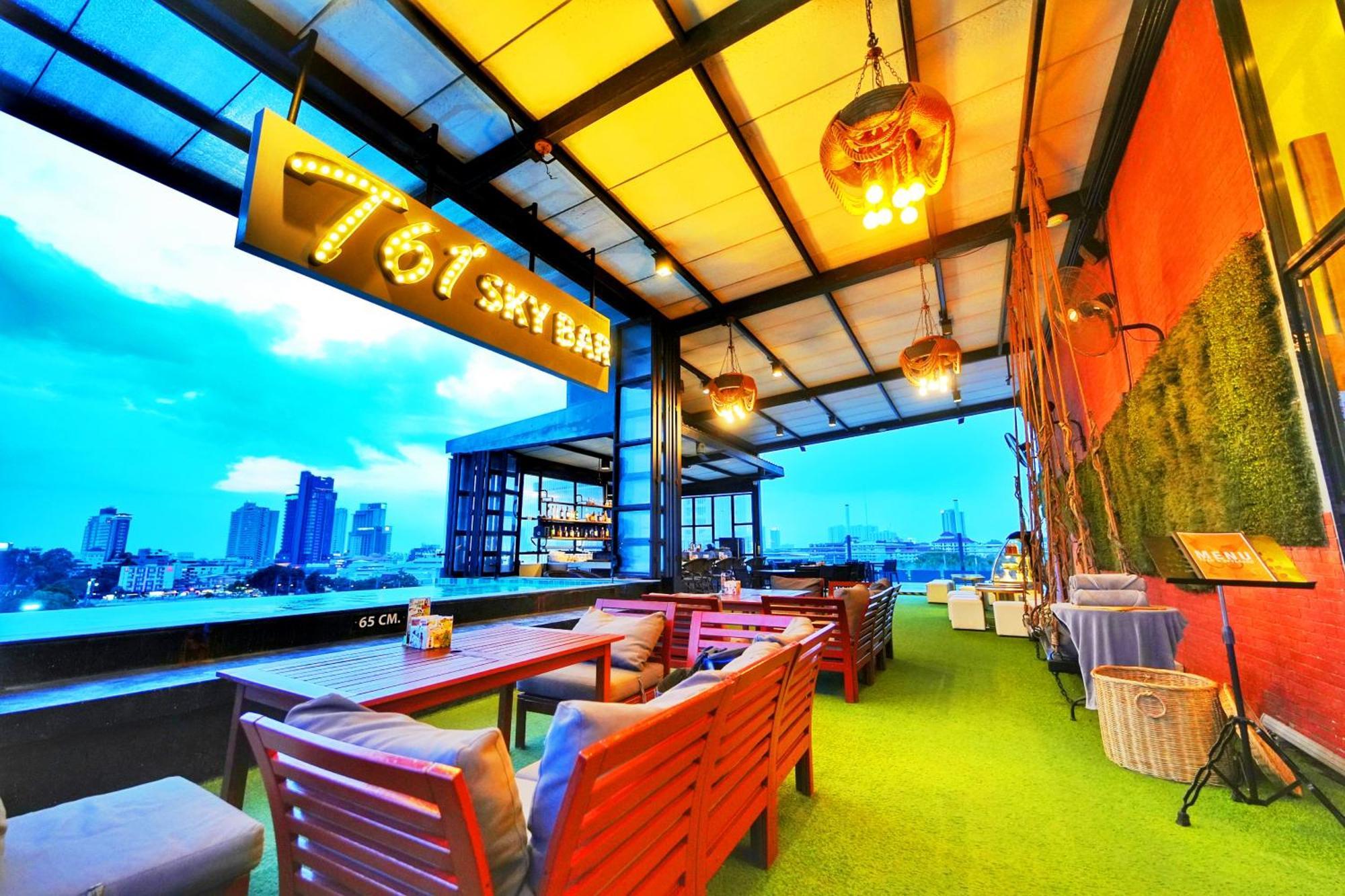 T Pattaya Hotel By Pcl Exteriér fotografie